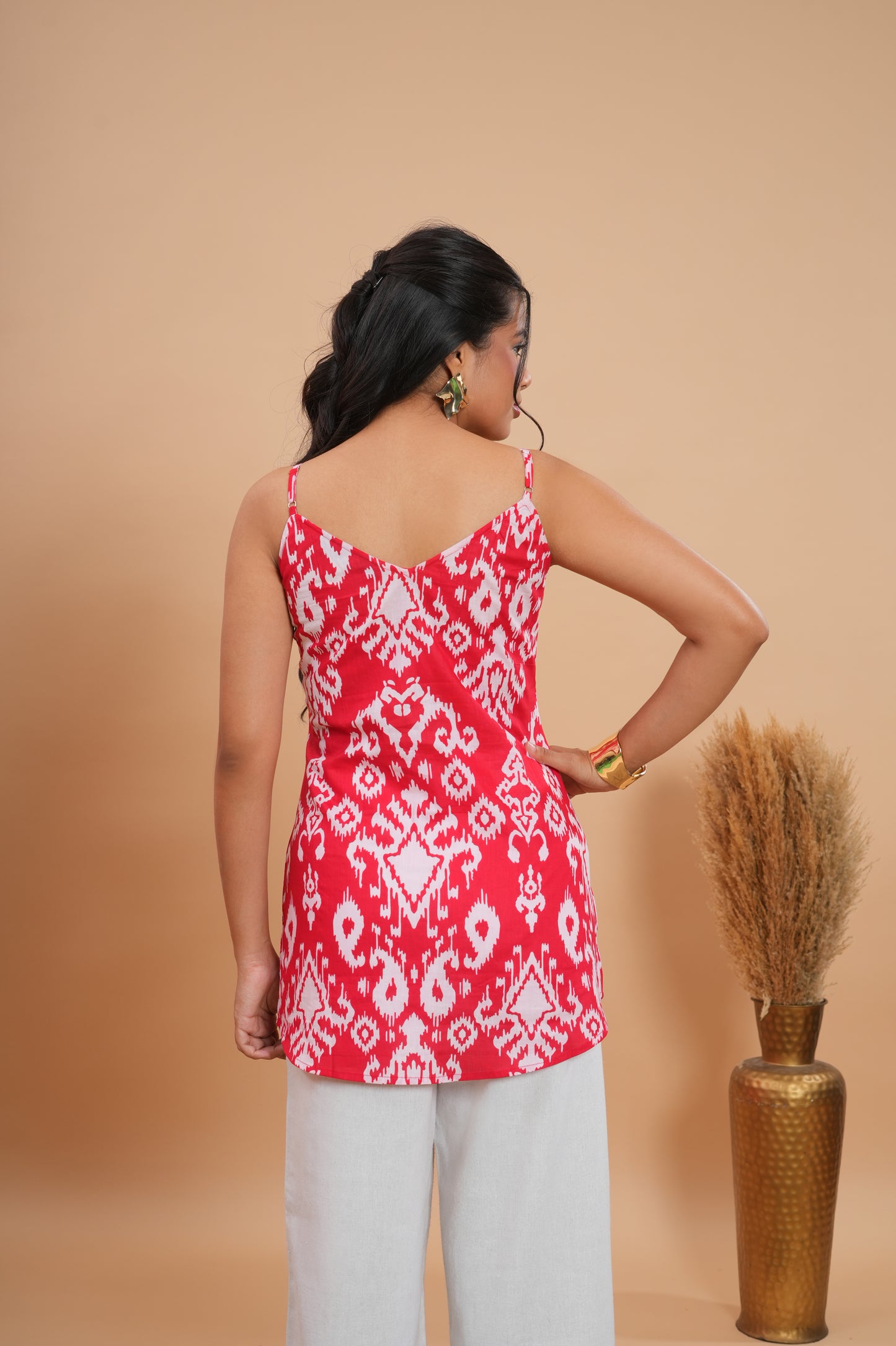 Surkh Ikat Strappy Kurti
